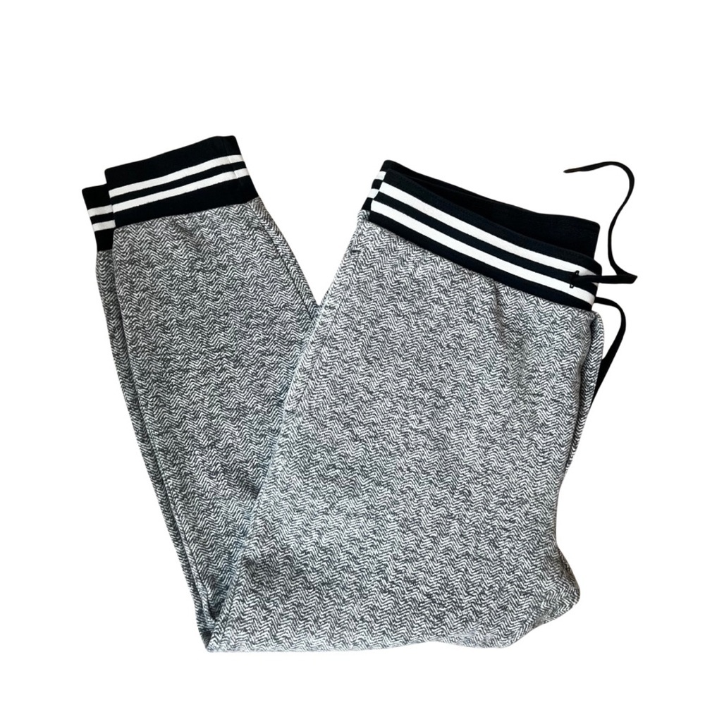 American Eagle Outfitters Gray Joggers with Striped Cuffs - Picture 2 of 9